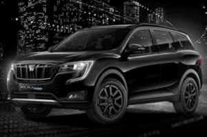 MAHINDRA XUV 700