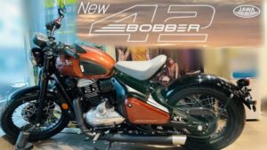 JAWA 42 BOBBER 2025