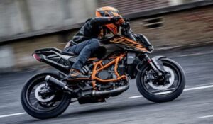 KTM DUKE 390